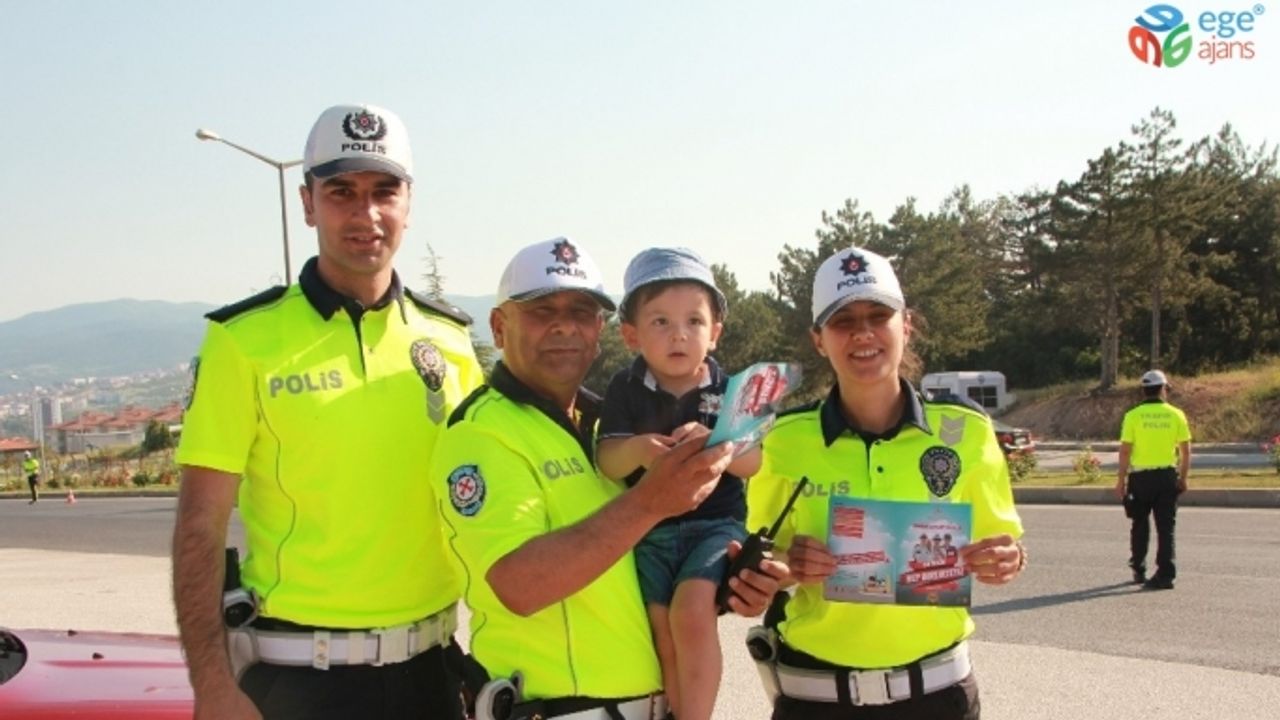 Çocuklar anne veya babalarına trafikte not verecek, karşılığında bisiklet kazanacak