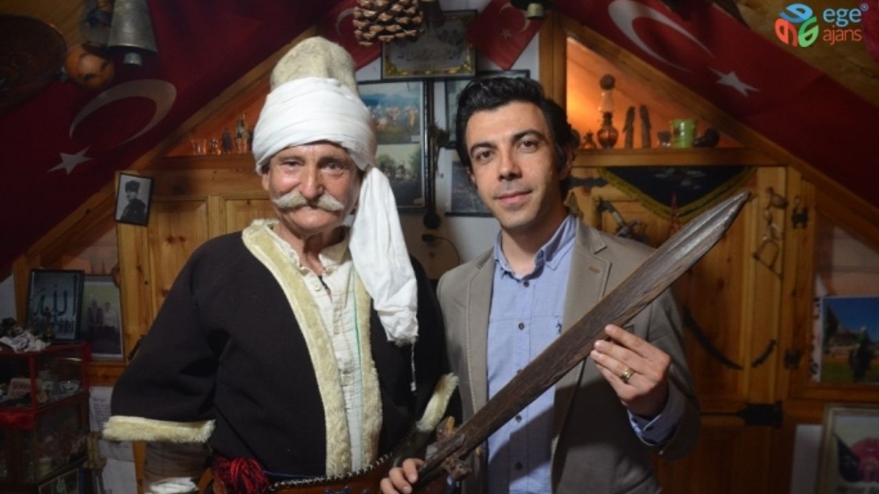(Özel) Osmanlı’da taşınan tahta kılıcın sırrı ortaya çıktı