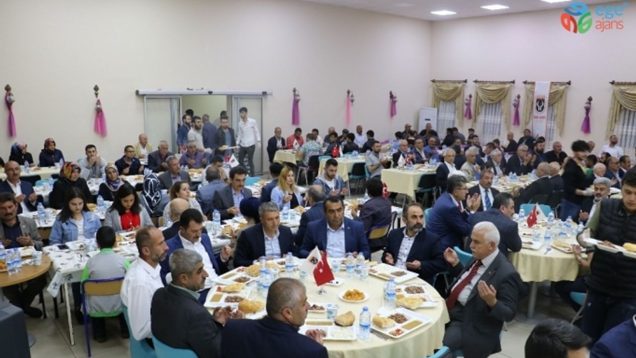 Zaralılar Zara Vakfı’nın ev sahipliğinde bir araya geldi