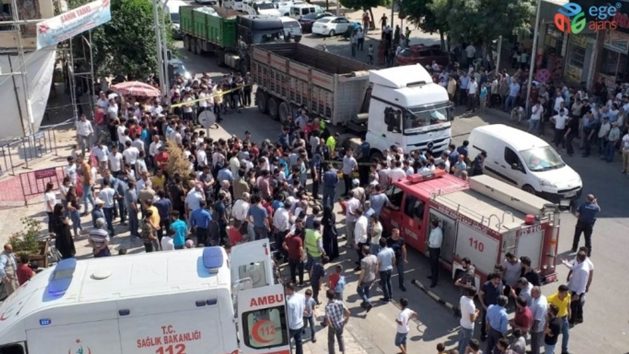 Karşıya geçerken tırın altında kalan yaşlı adam hayatını kaybetti