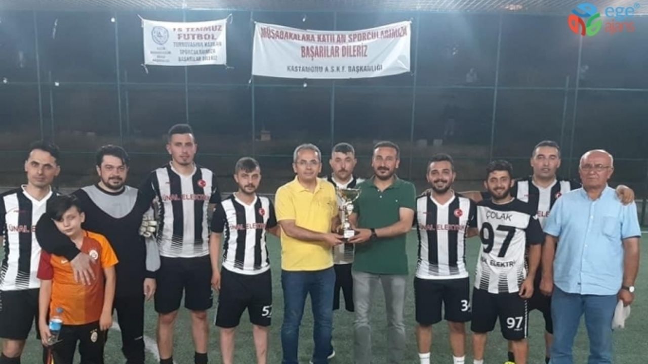 Tosya’da 15 Temmuz Milli Birlik Kupası sona erdi