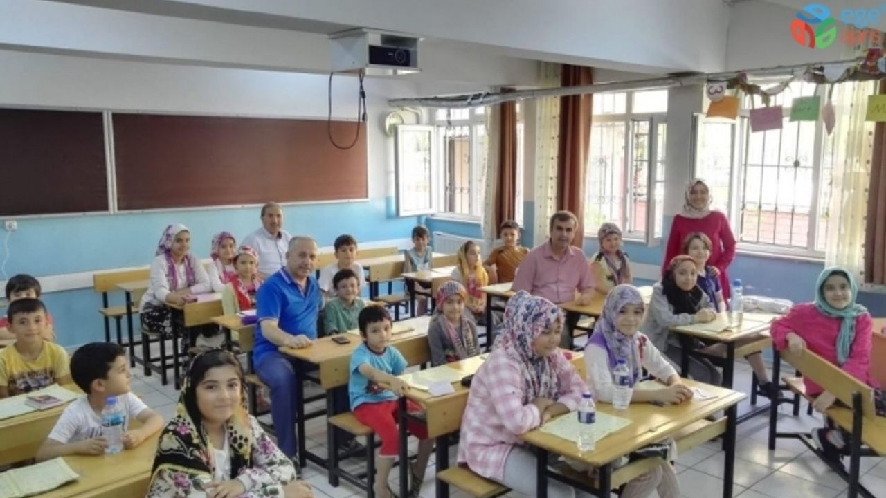Turgutlu Halk Eğitim Merkezinde 800 öğrenci Kur’an okumayı öğrendi