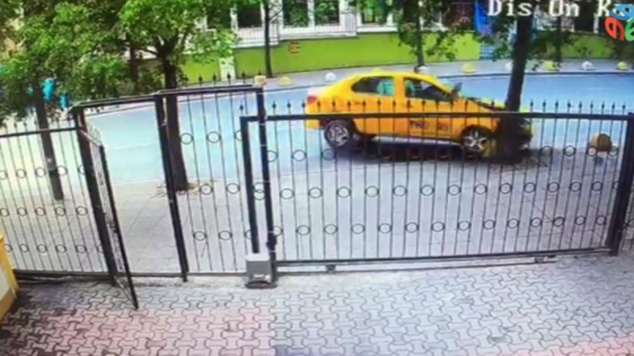 Şişli’de ticari taksi yolcusunun dehşeti yaşadığı kaza güvenlik kamerasında