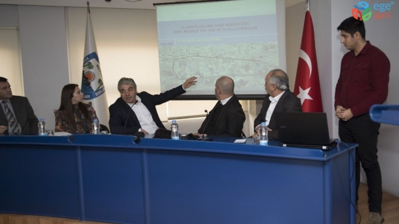 Mersin kent merkezinin trafik sorunu yeniden ele alınıyor