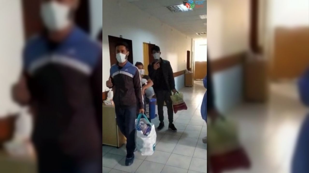 Hatay’da iyileşen 3 korona virüs hastası alkışlarla taburcu edildi