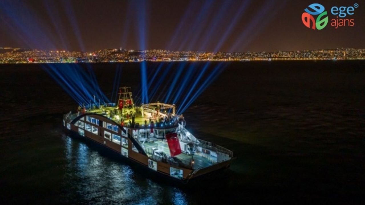 İzmir Körfezi’nde tarihi yüzüncü yıl konseri