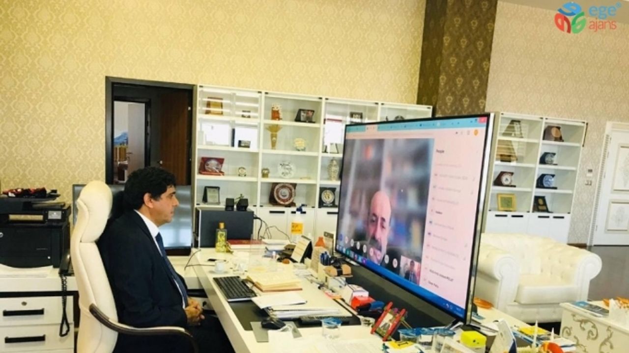 Rektör Alma telekonferans yöntemiyle yapılan toplantıya katıldı