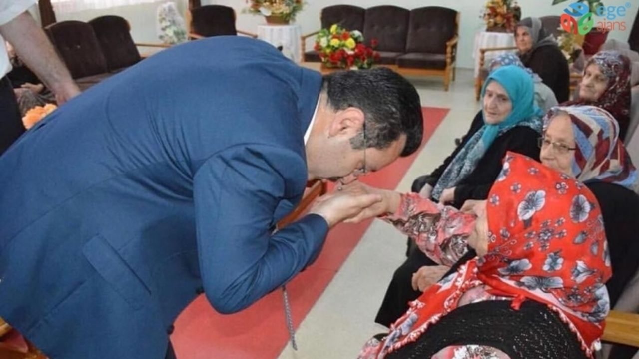 Başkan Genç, “Anneler Günü” dolasıyla 96 şehit annesi ile 100 yaşını aşan 31 yaşlıya çeşitli hediyeler gönderdi