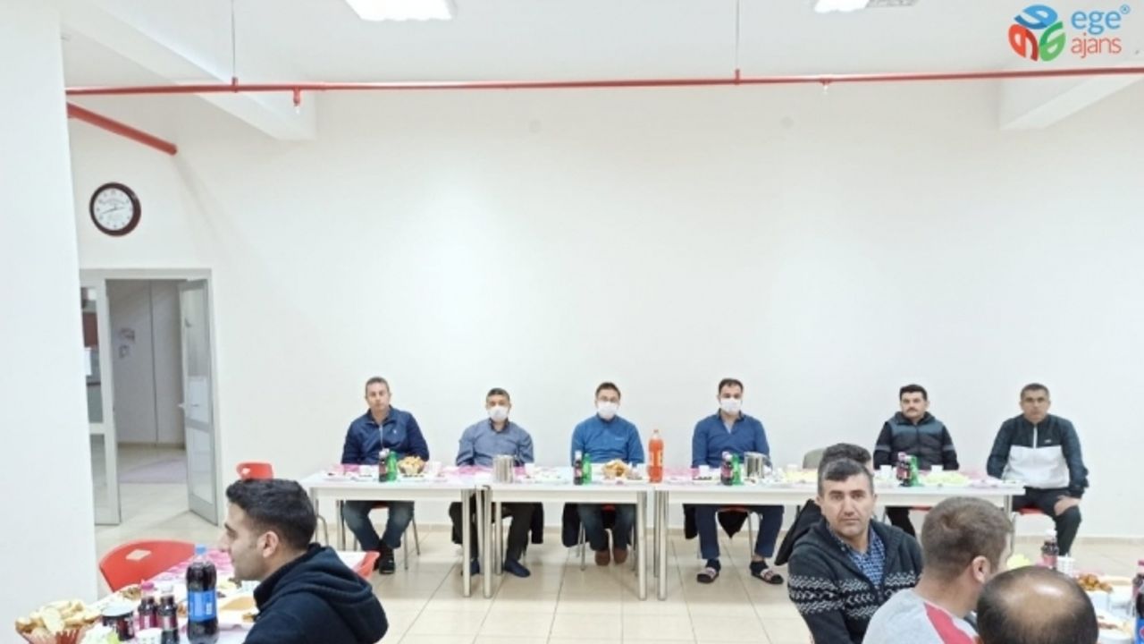 Başsavcı Dönmez, izolasyon sürecindeki infaz koruma memurlarıyla iftar yaptı