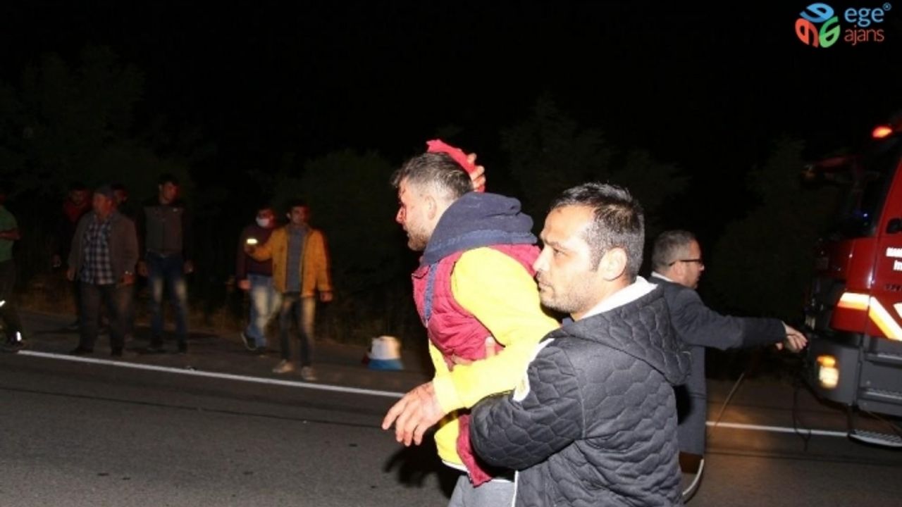 Fren körüğü patlayan TIR kazaya sebep oldu: 2’si ağır 4 yaralı