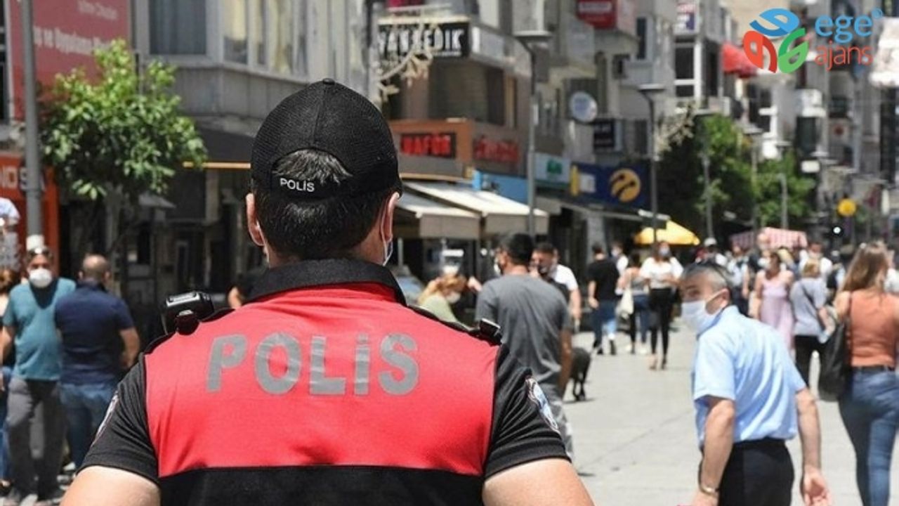 İzmir'de maske kuralına uymayanlara ceza yağdı!