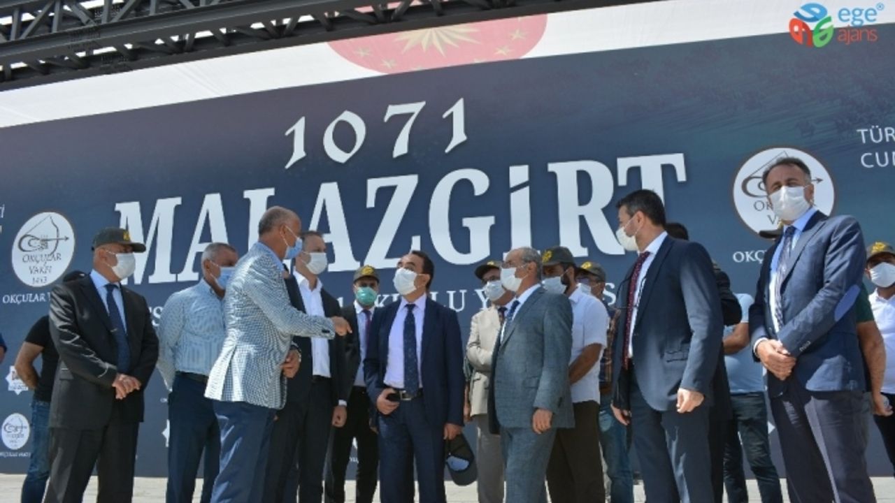 Tarım ve Orman Bakan Yardımcısı Akif Özkaldı, Malazgirt’te geldi