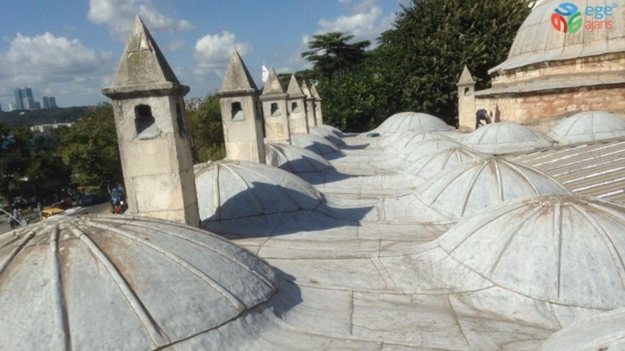 Vali Yerlikaya, Mihrimah Sultan Külliyesi’nin bacalarındaki klimaların kaldırıldığını duyurdu