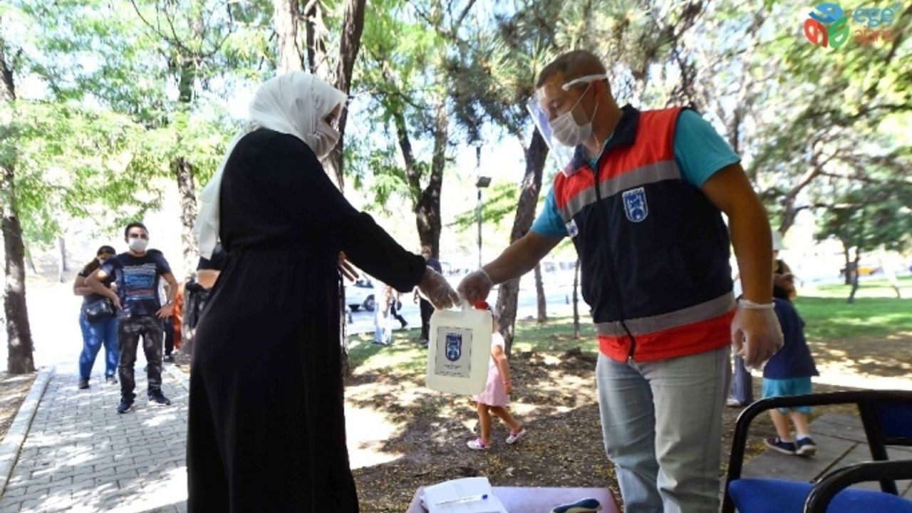 Başkent’te Büyükşehir Belediyesi korona virüs önlemlerini artırdı