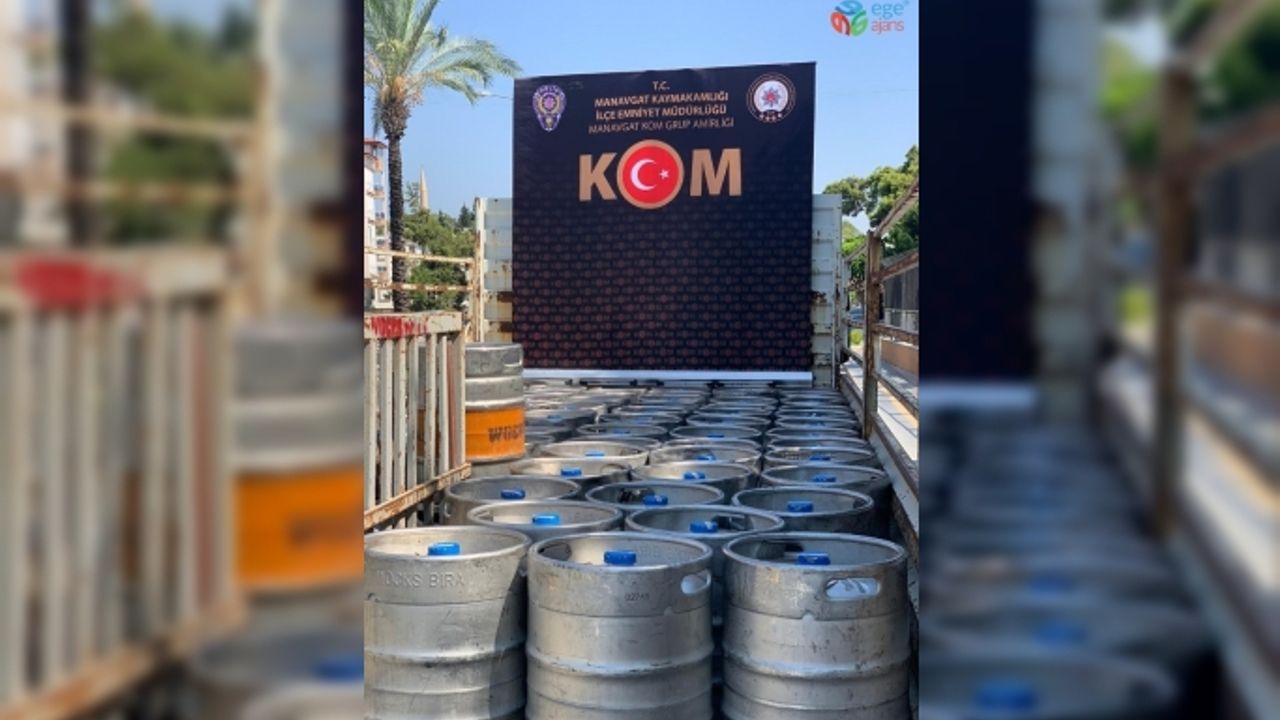 Durdurulan 2 araçta kaçak ürün ve sahte içki ele geçirildi