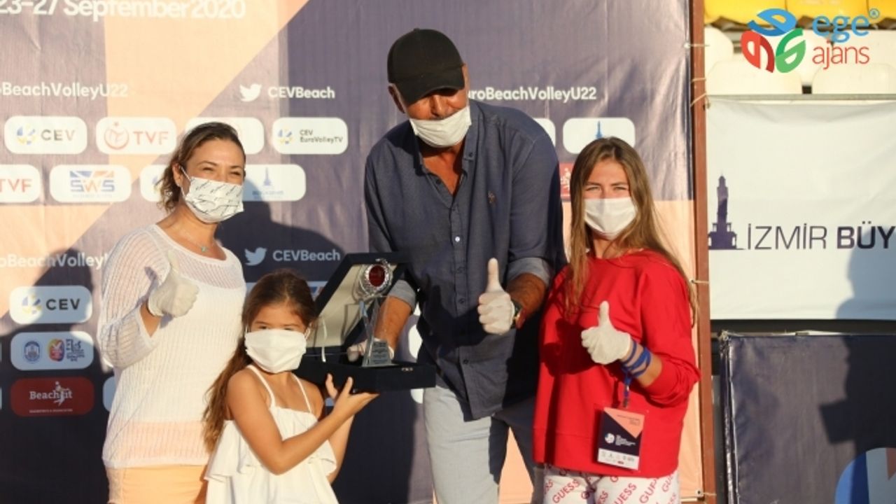 EFES SELÇUK BU GURURU YAŞAMAYA DEVAM EDECEK