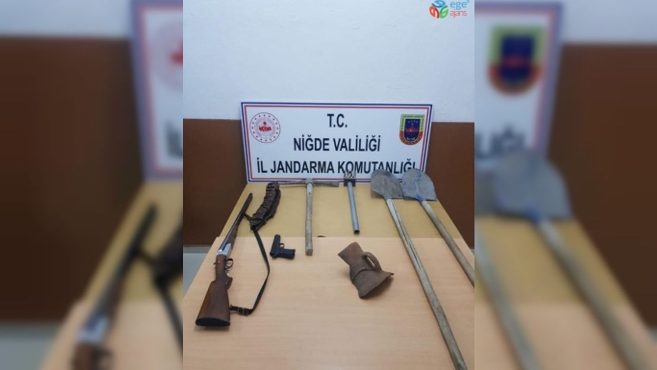 Roma dönemine ait mezarda define arayan 1 kişi yakalandı