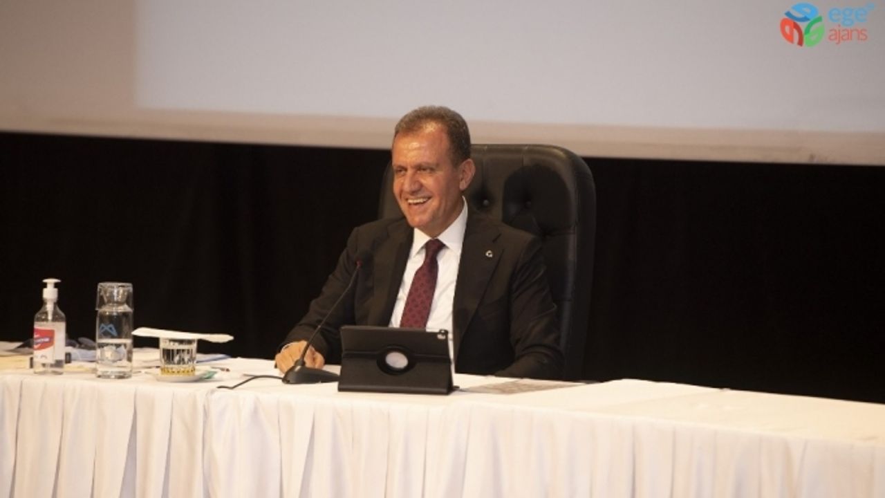 Seçer: "15 metre ve büyük caddeler bizim yetki alanımızdadır"
