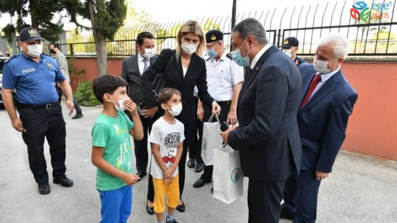 Vali Şıldak, "Susurluk zenginlikleriyle öne çıkan bir ilçemiz"
