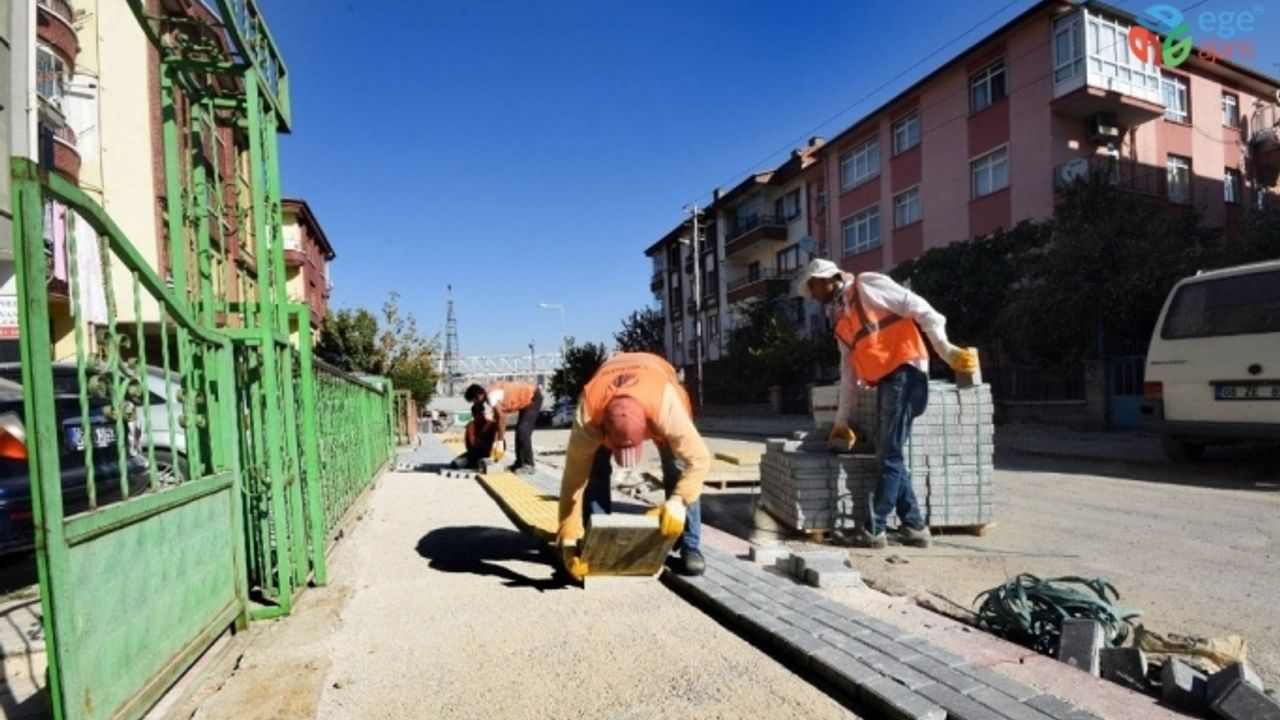 Zübeyde Hanım’a kaldırım atağı