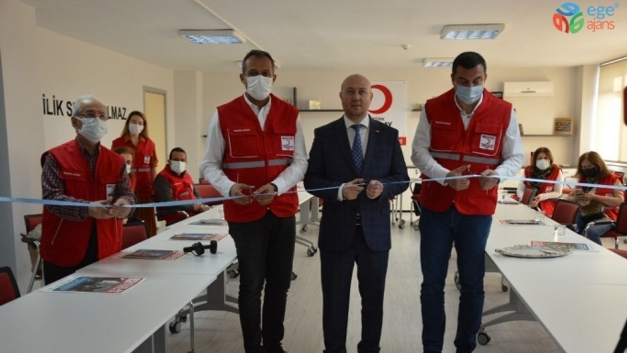 Türk Kızılay Manisa ve Demirci Gönüllü Merkezi açıldı
