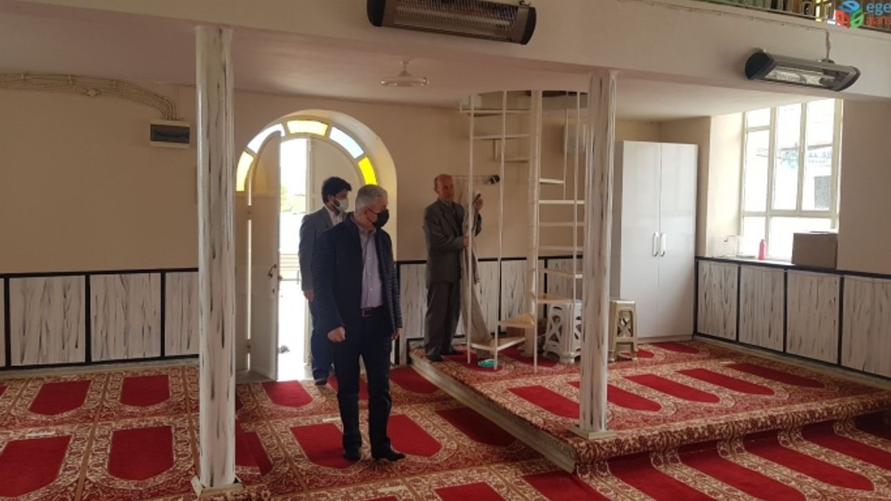 İZMİR’DE CAMİLERE KORONA VİRÜSÜNE KARŞI HİJYEN DENETİMİ