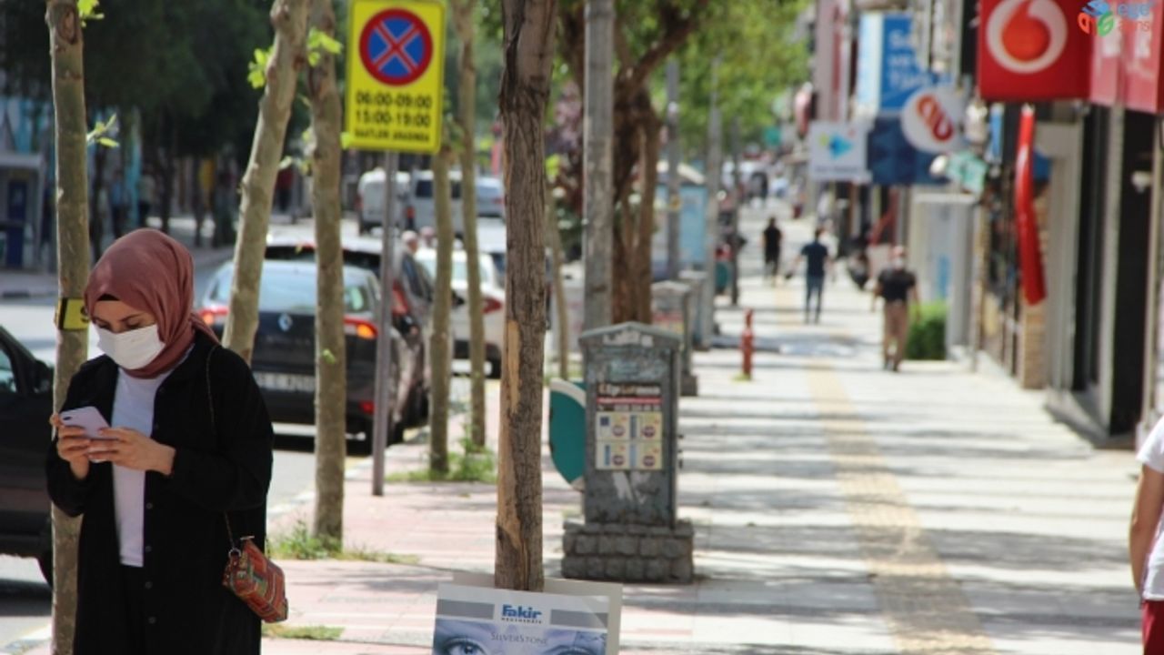 Alınan tedbirler Manisa’da işe yaradı en az vaka olan 10 il arasına girdi