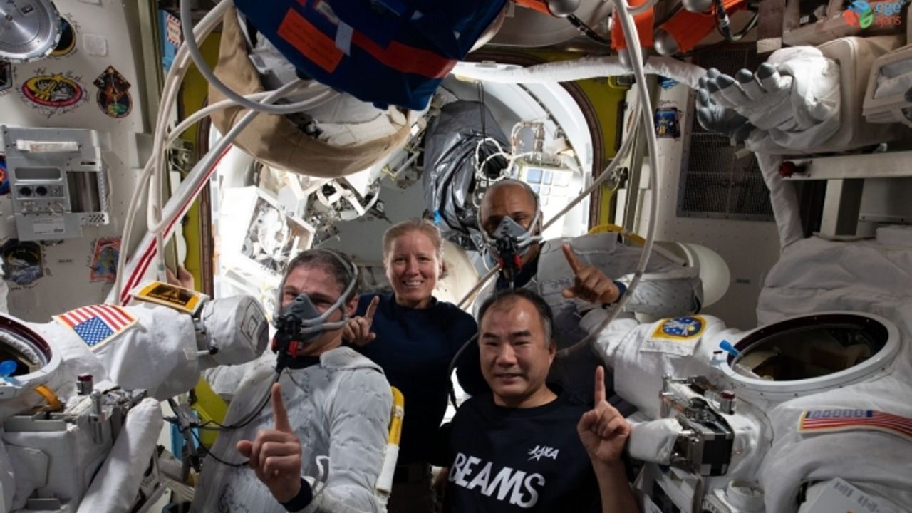 Crew-1 görevini tamamlayan NASA ve SpaceX astronotları Dünya’ya döndü