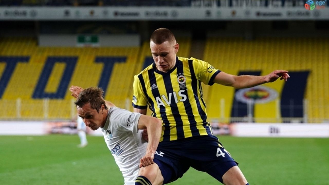 Fenerbahçeli Szalai ve Kasımpaşalı Varga, EURO 2020 aday kadrosuna alındı
