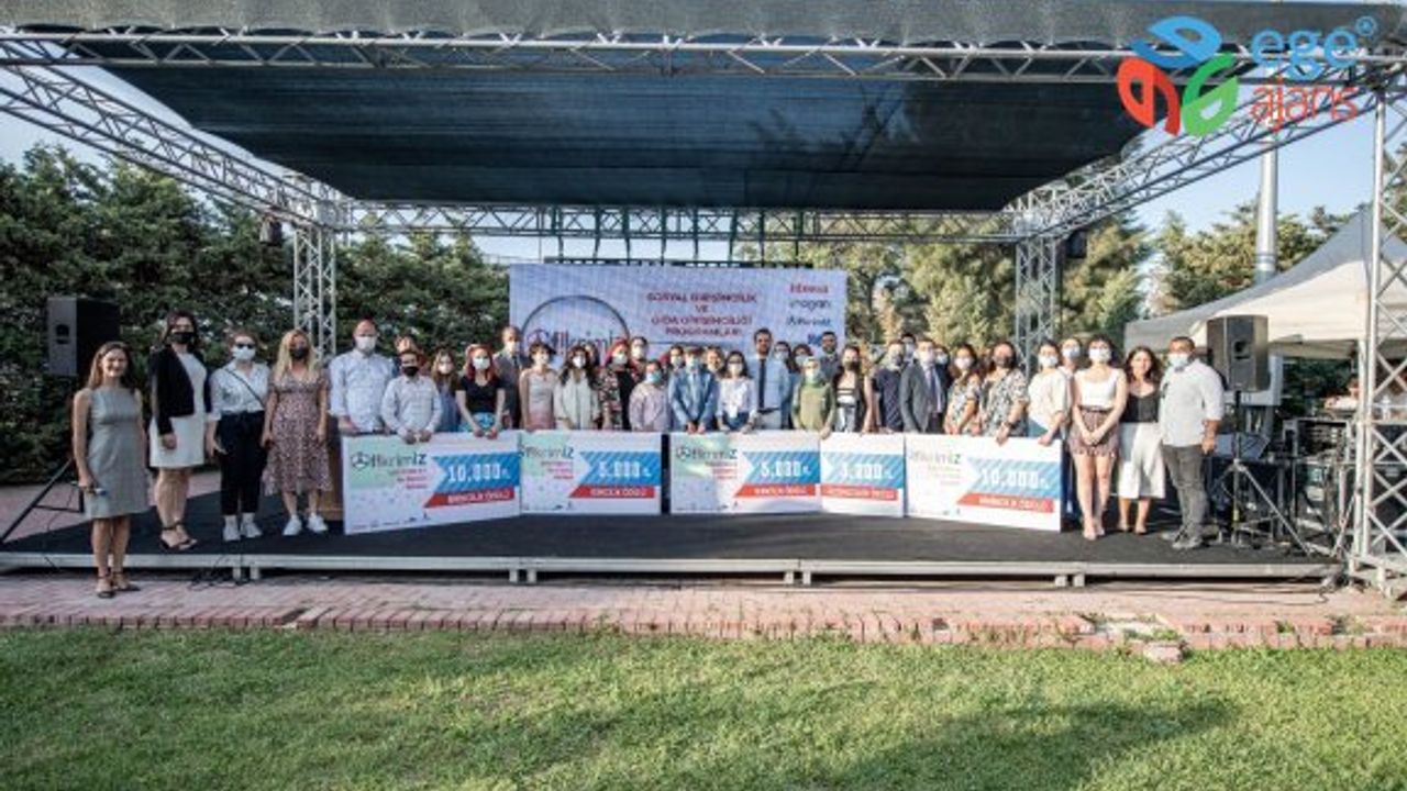 Girişimcilere ödüller Soyer'den  Soyer: “Biz Varız” demeye devam ediyoruz