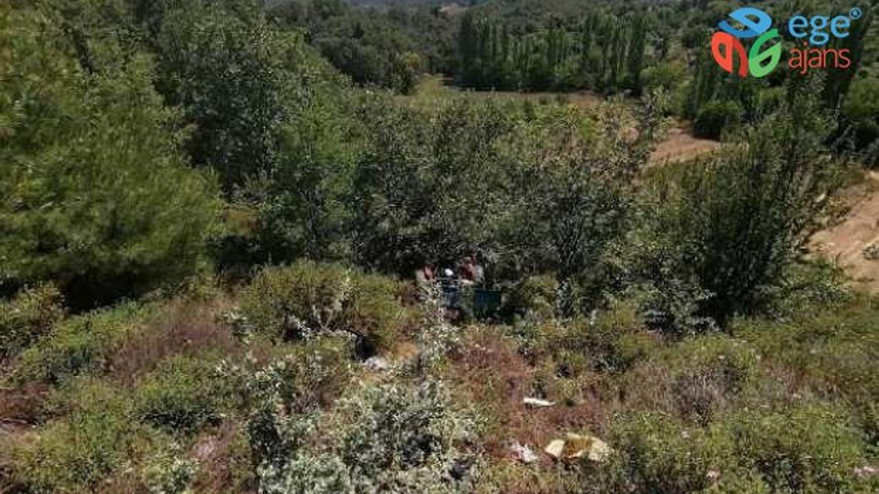 Turgutlu'da traktör uçuruma yuvarlandı: 5 yaralı