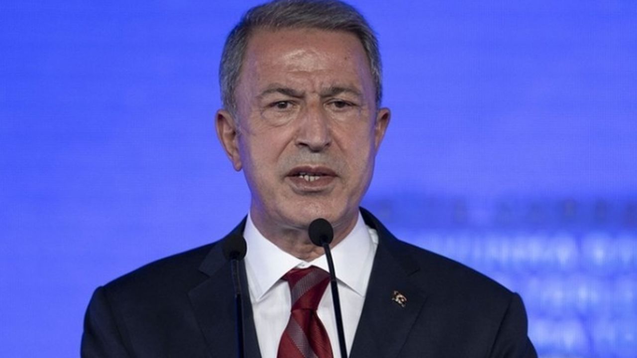 Bakan Akar'dan Rum kesimine tepki