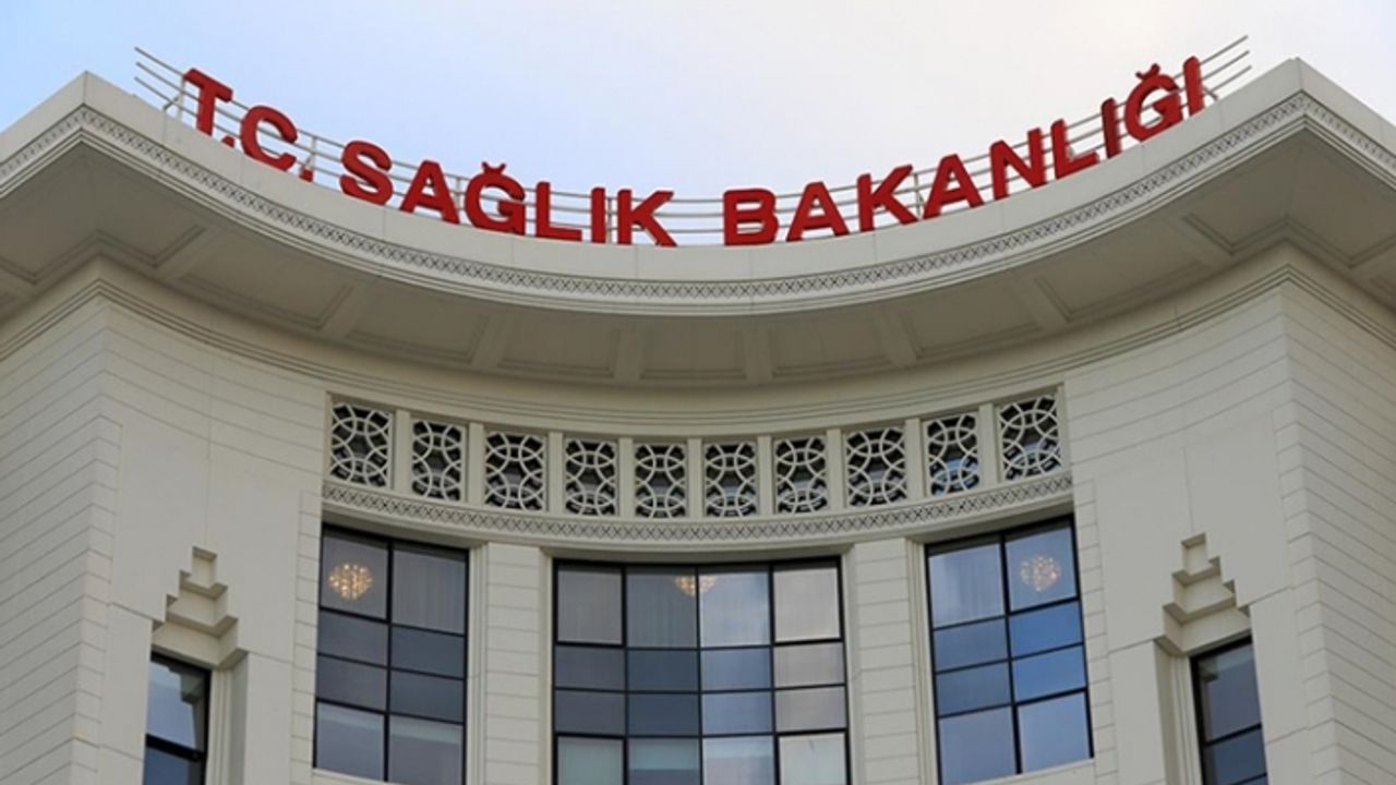 Bakanlıktan bebeklere yanlış aşı vurulduğu iddialarına soruşturma