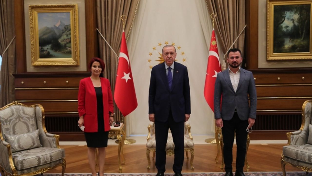 Başkan Saliha Özçınar Kutlu ve eşinden Cumhurbaşkanı Erdoğan'a ziyaret