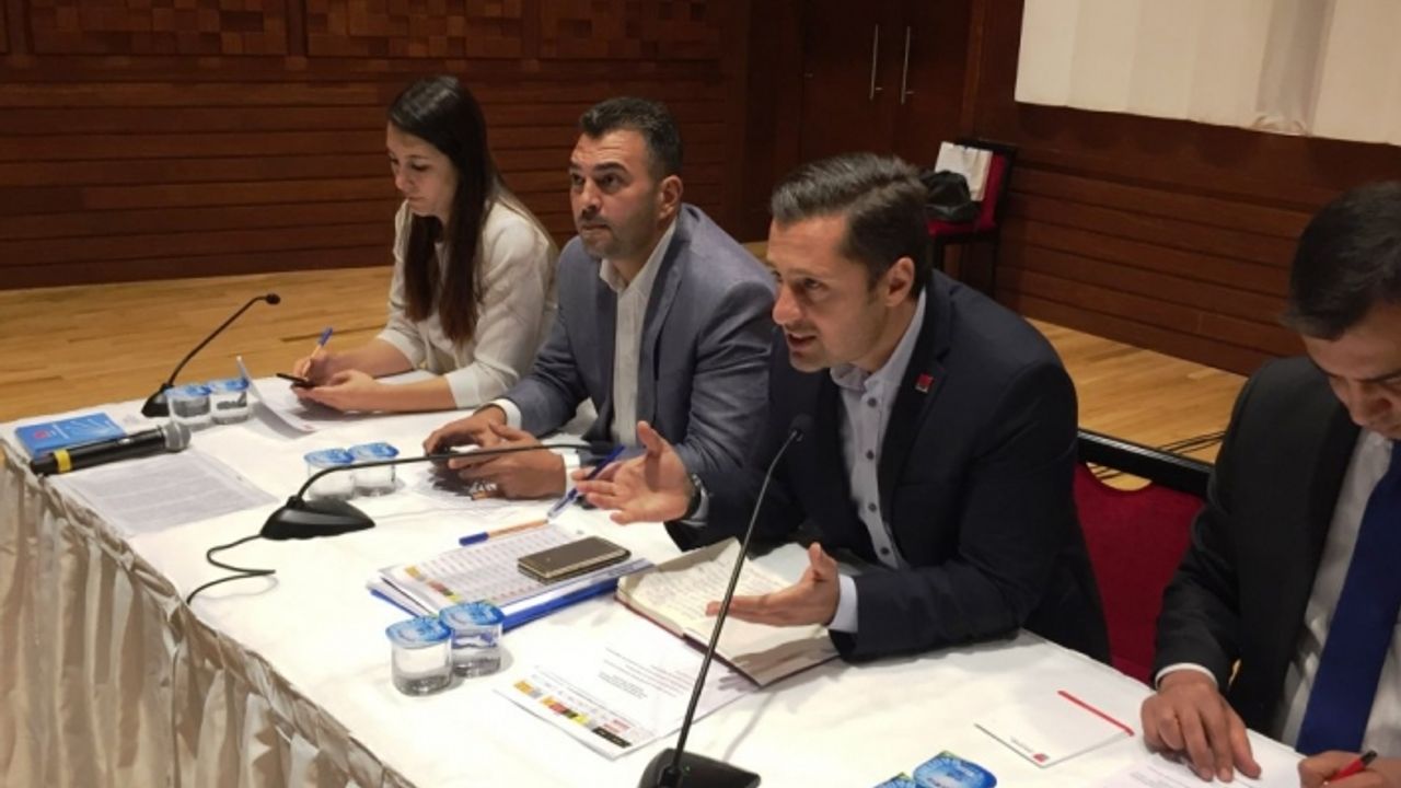Başkan Yücel’den ilçe başkanlarına önemli talimatlar
