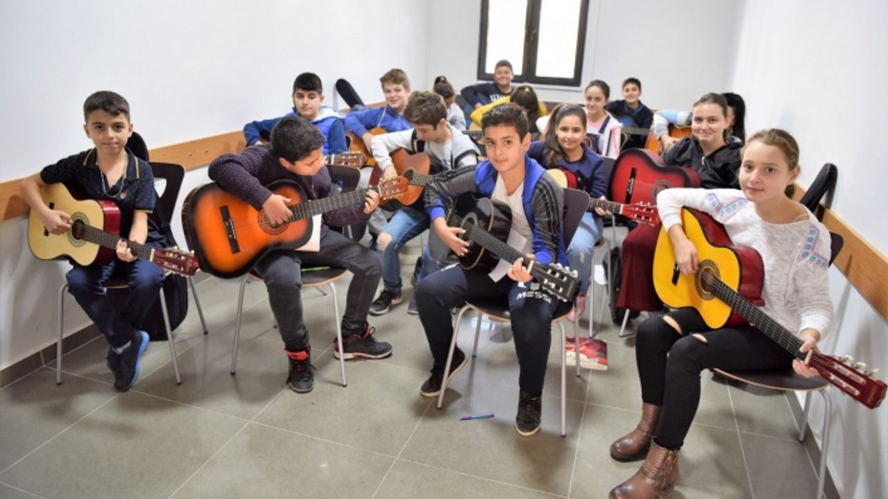 Bornova Belediyesi kış dönemi kursları başlıyor