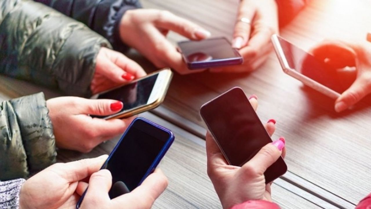 Cep telefonu fiyatlarına KDV ayarı! Yüzde 1'e indirildi