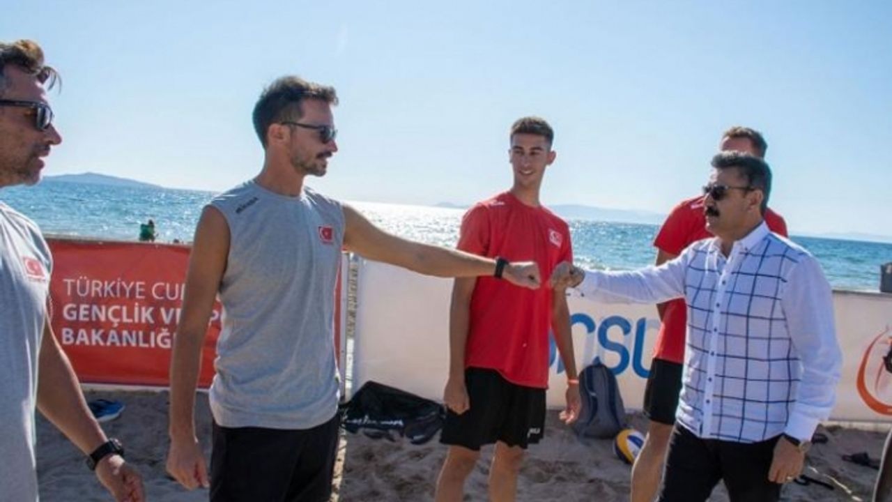 Dikili'de Plaj Voleybolu Heyecanı Yaşanacak