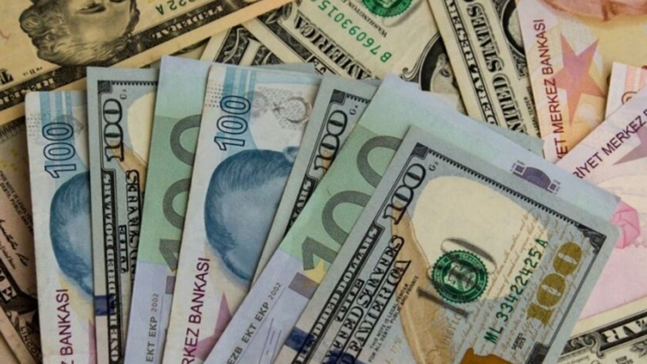 Dolarda yeni zirve! Haftaya rekorla başladı