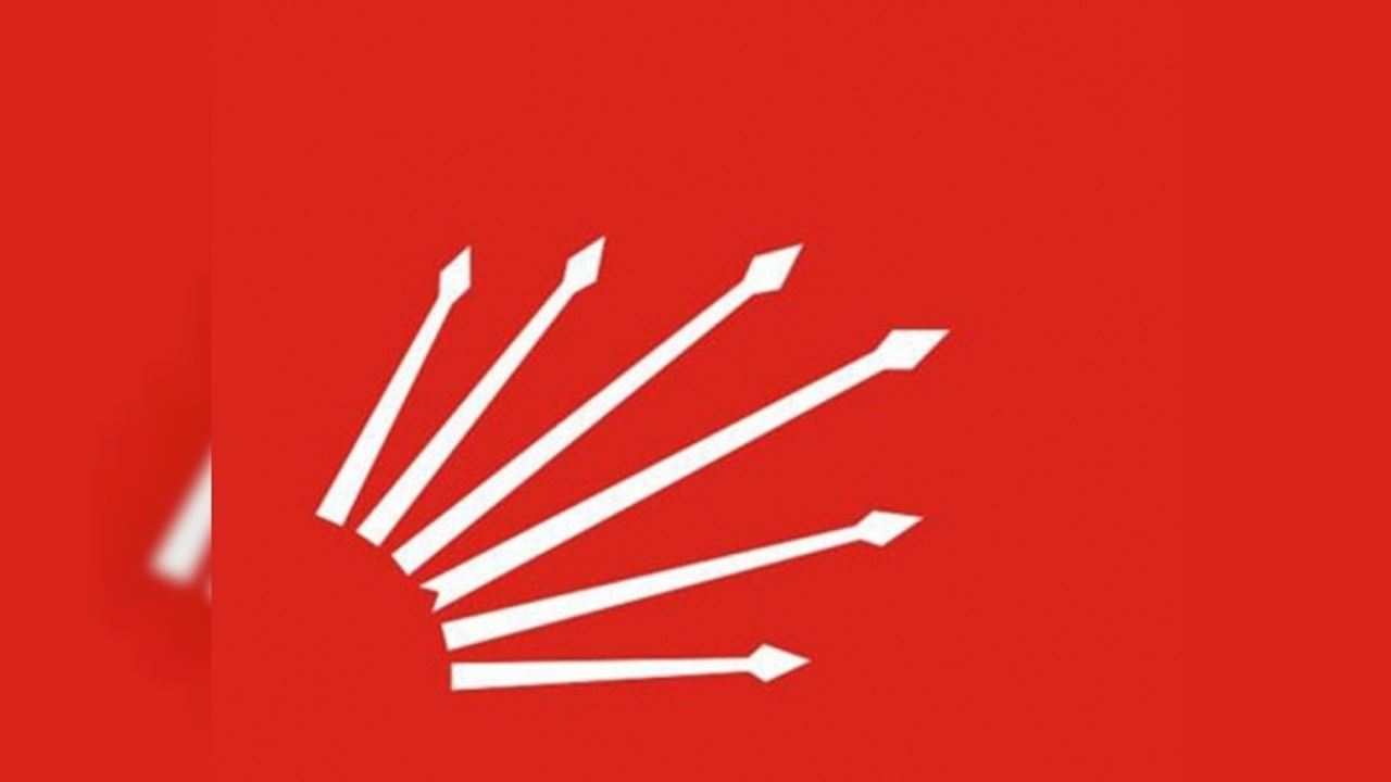 Eski başkan YDK kararını yargıya taşıyor