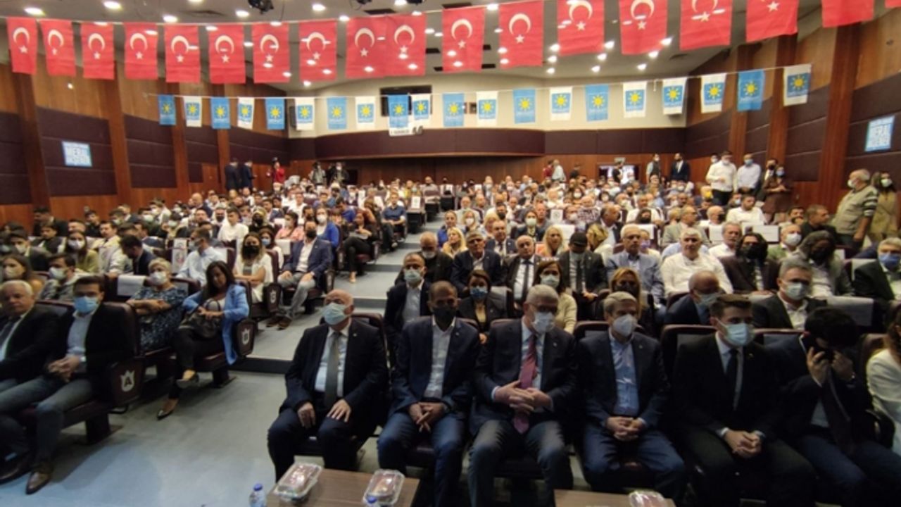 İYİ Parti’den iktidara eleştiri yağmuru: 6 milyon sığınmacıyı barındıranlar…