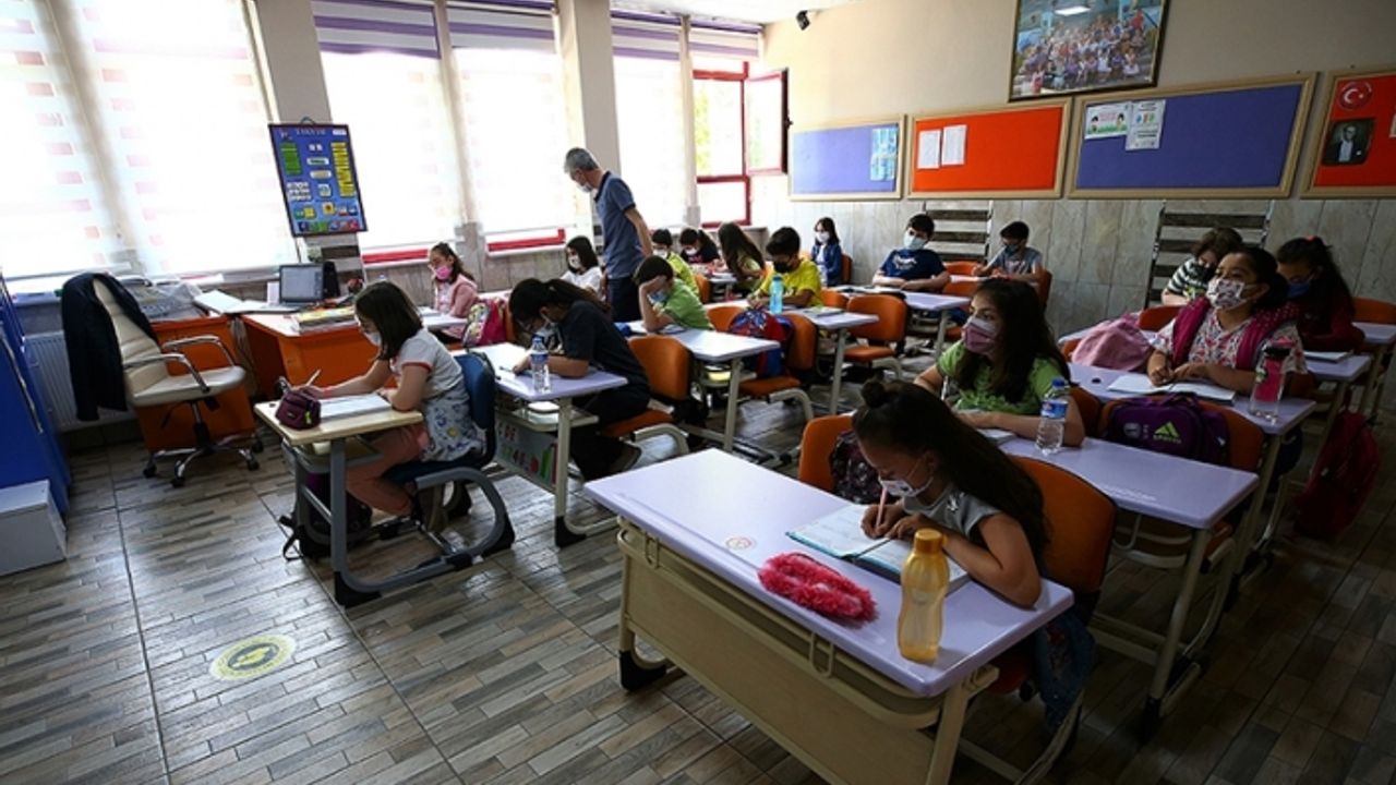 MEB, 15 bin öğretmen ataması için takvimi açıkladı