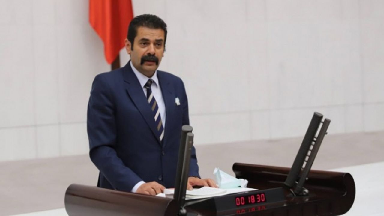 MHP'li Kalyoncu'dan Soyer'e 'Gediz' çıkışı: Kasket takıp dolaşmak şovdur!