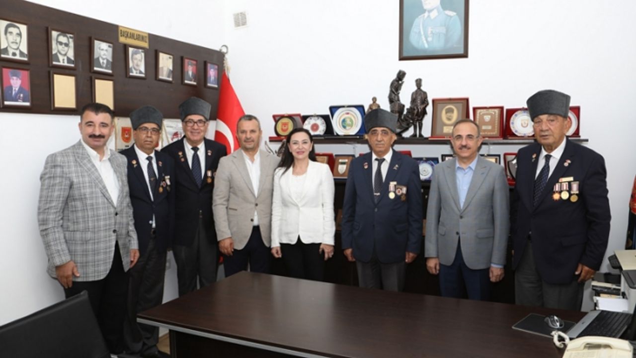 Sürekli: Şehit aileleri ve gazilerimizin hayat boyu yanındayız