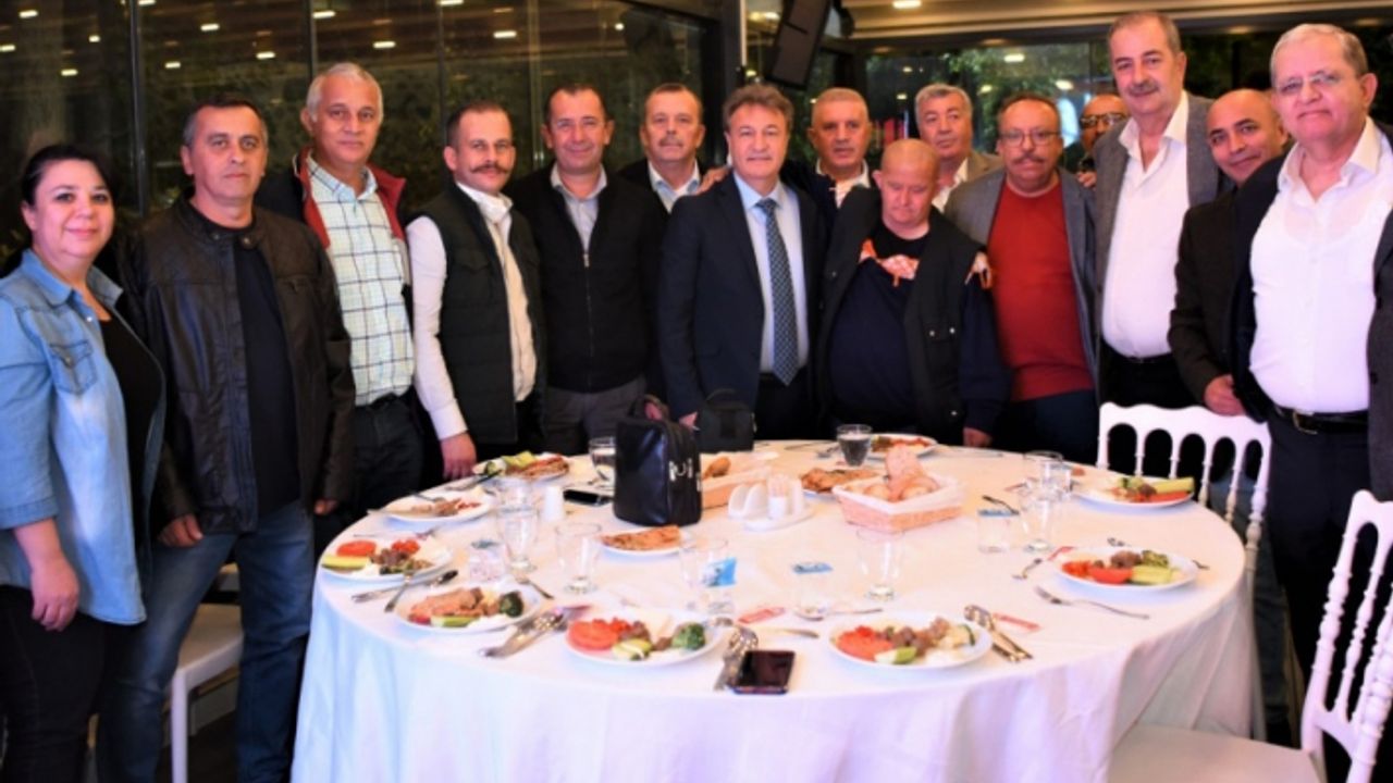 Başkan İduğ, Büyük Çarşı esnafı ile buluştu