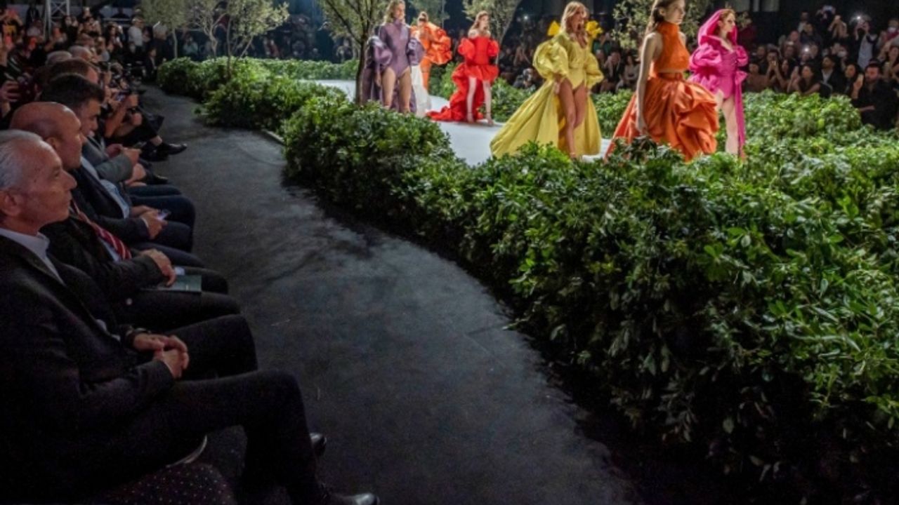 IF Wedding Fashion İzmir'den görkemli gala