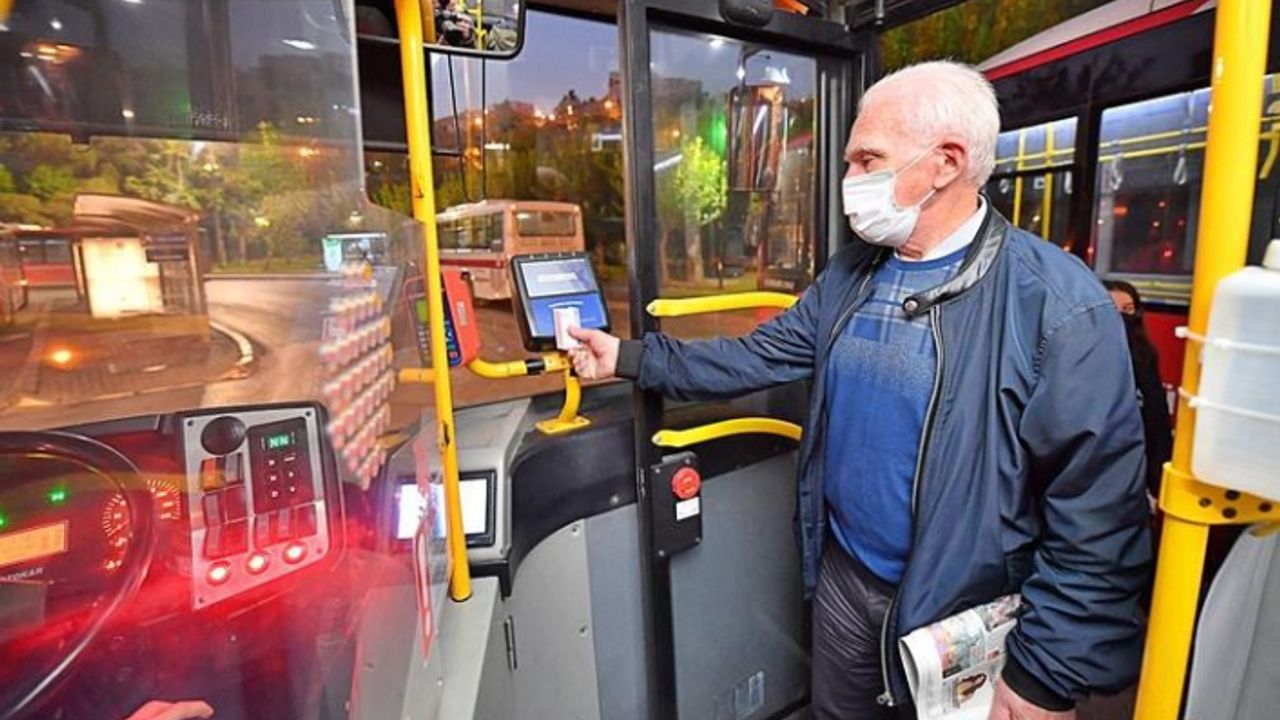 İzmir’de Halk Taşıt uygulaması ile yurttaşların bütçesi rahatladı