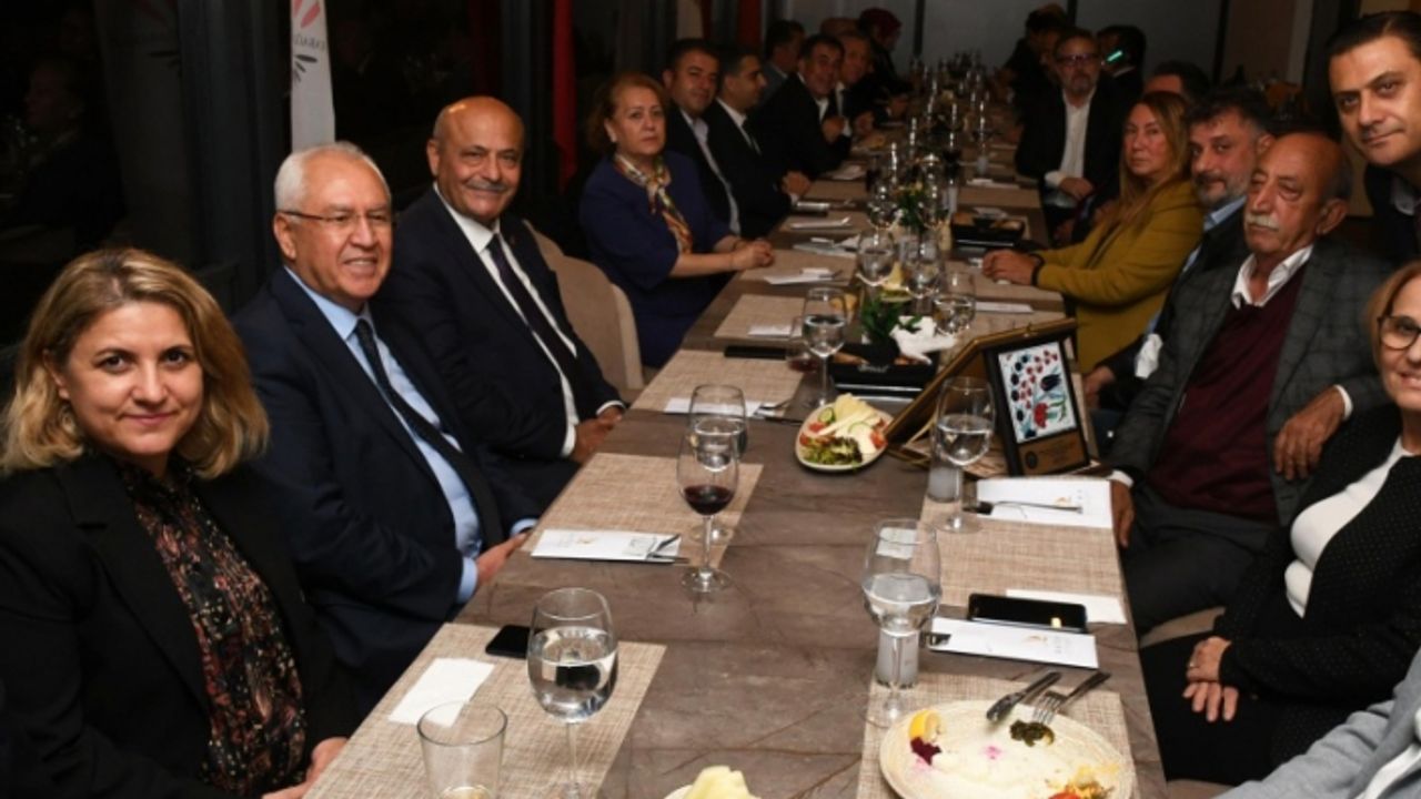 Selvitopu'ndan 'bütçe' yemeği: Her kuruşu dikkatli harcıyoruz