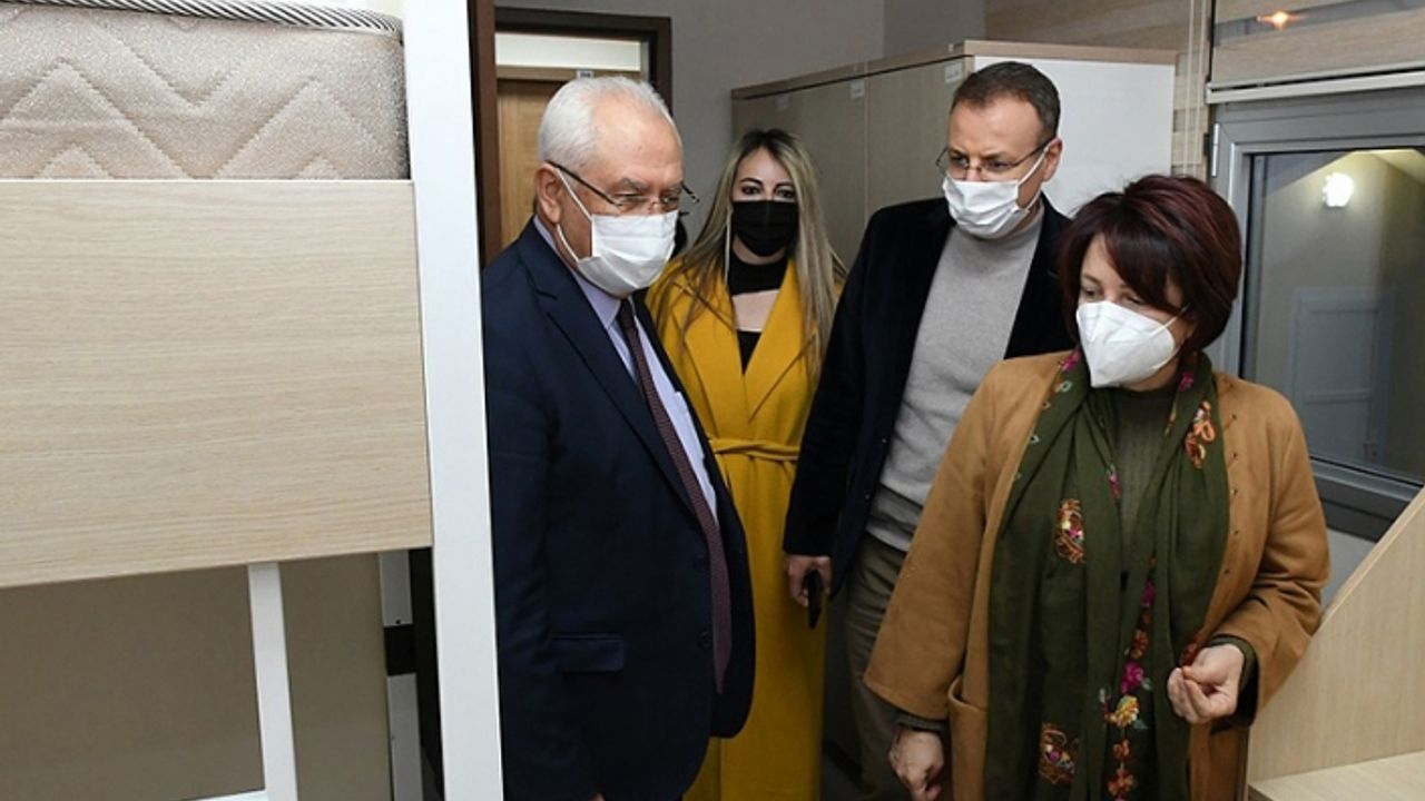 Başkan Erdoğan'dan cemaat evlerine karşı yurt hareketi: Gençlerimizi tarikat ve cemaat yurtlarına terk edemeyiz