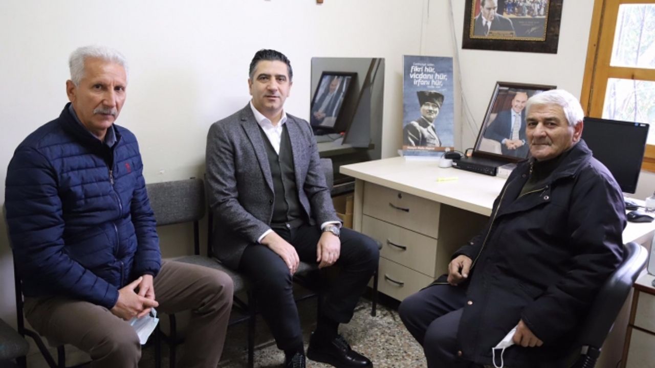Başkan Kayalar muhtarlardan tam not aldı